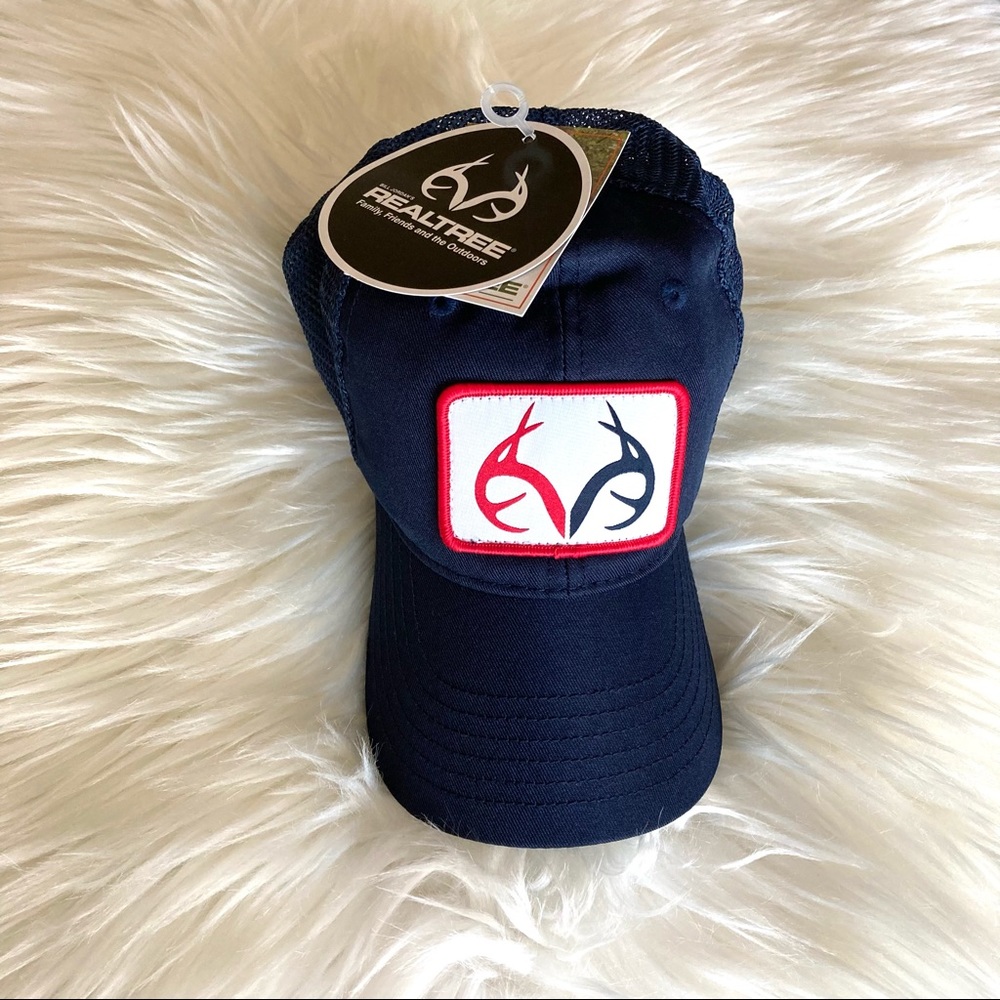 NWT Realtree Men’s Adjustable Navy Blue Baseball Hat